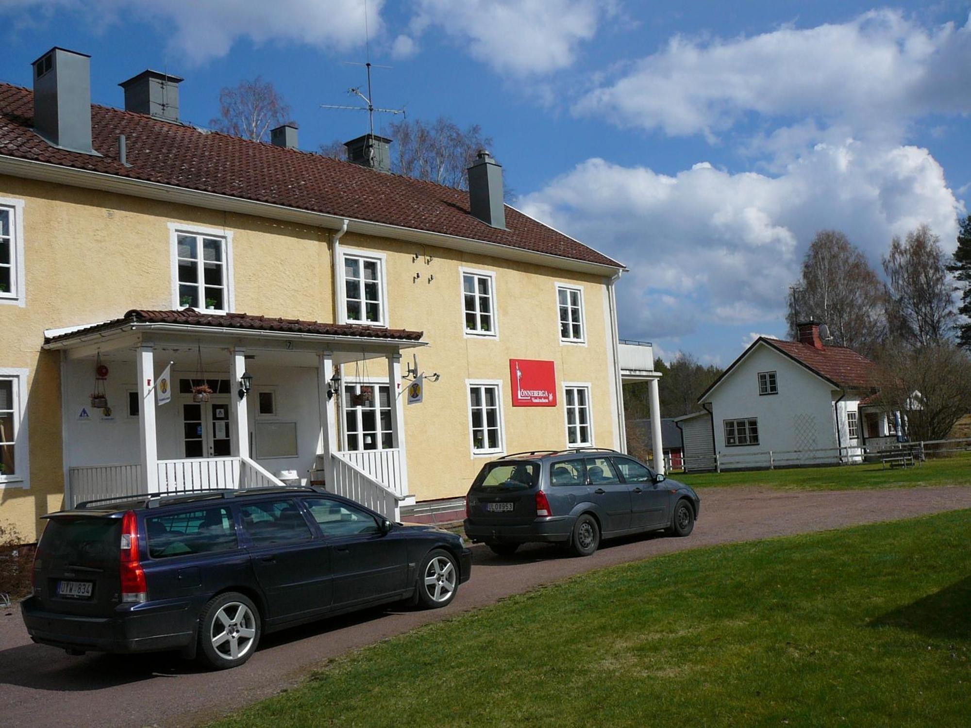 Loenneberga Vandrarhem & Hostel Exterior photo